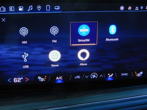 Used 2025 Chevrolet Tahoe Z71 image 15