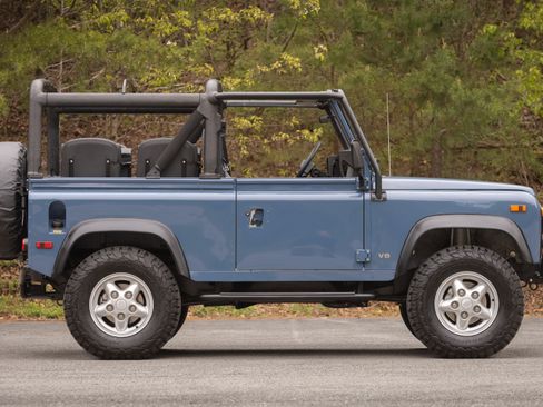 Used 1995 Land Rover Defender 90 AWD/4WD image 12
