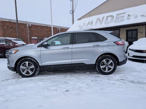 Used 2024 Ford Edge SEL image 2