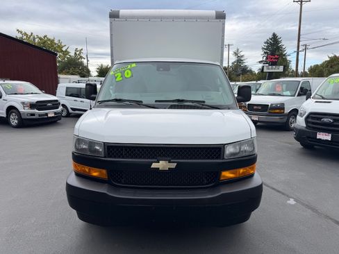 Used 2020 Chevrolet Express 3500 image 28