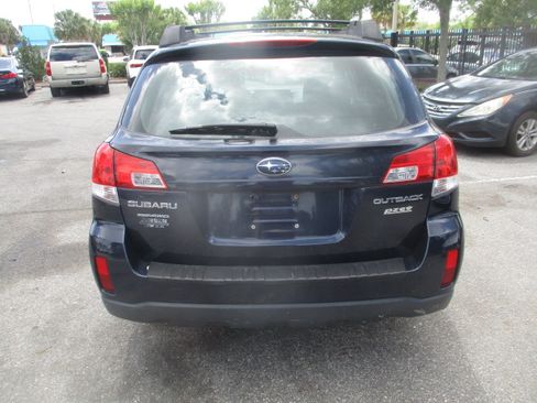 Used 2013 Subaru Outback 2.5i Premium image 5
