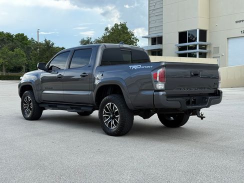 Used 2021 Toyota Tacoma TRD Sport RWD image 7