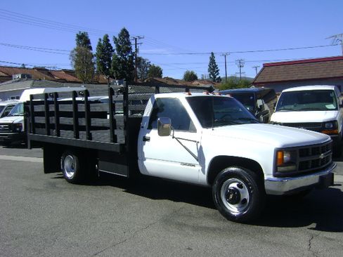 Used 1998 Chevrolet Silverado 3500 image 4