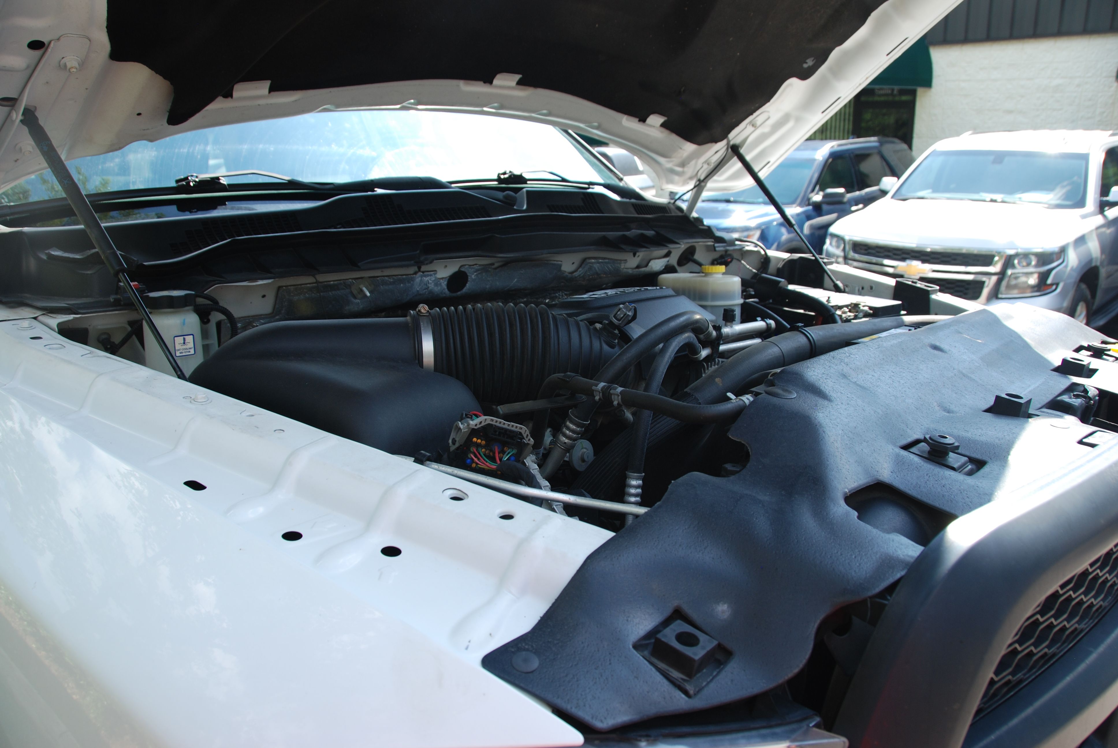 Used 2016 RAM 3500 4x4 Crew Cab ST DRW image 19