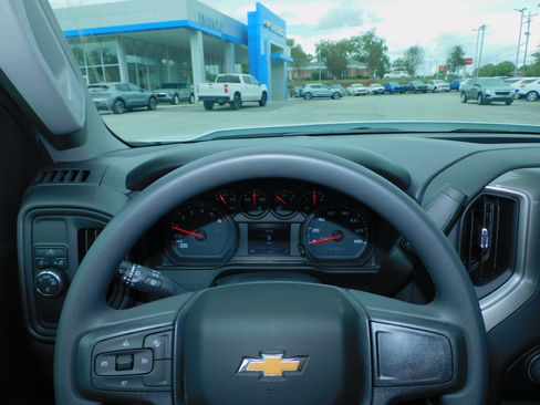 New 2026 Chevrolet Silverado 1500 W/T image 2
