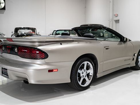 Used 2002 Pontiac Firebird Trans Am image 8