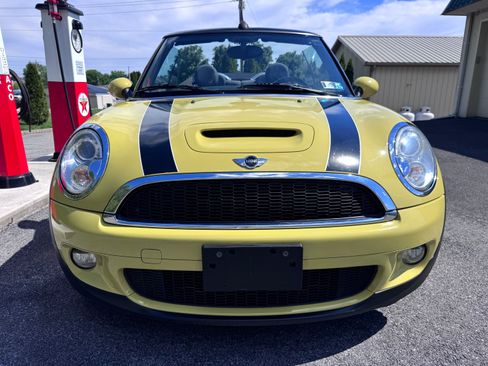 Used 2010 MINI Cooper S Convertible FWD image 3
