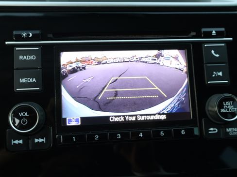 Used 2020 Honda Fit LX image 24