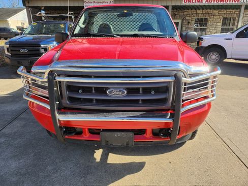 Used 2004 Ford F250 XL image 3