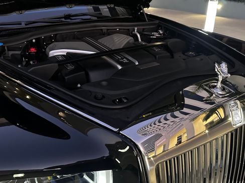 Used 2021 Rolls-Royce Phantom image 63