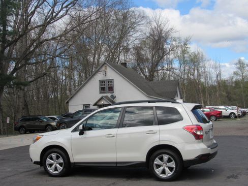 Used 2016 Subaru Forester 2.5i Limited image 5