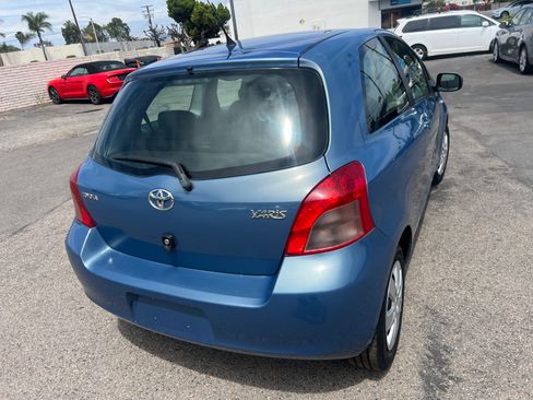 Used 2007 Toyota Yaris 2-Door Hatchback FWD image 7