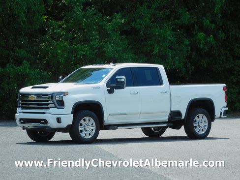 Used 2024 Chevrolet Silverado 3500 4x4 Crew Cab High Country image 1