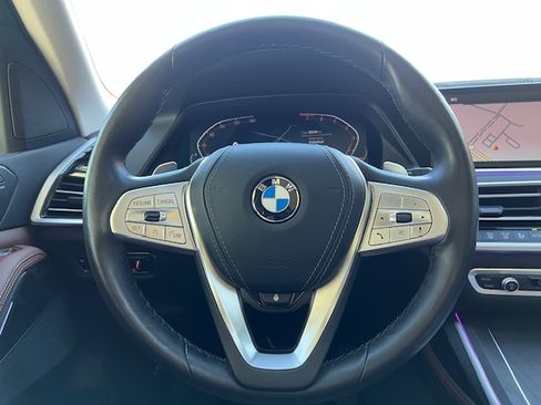 Used 2022 BMW X7 xDrive40i image 42