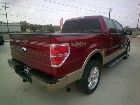 Used 2013 Ford F150 Lariat image 29