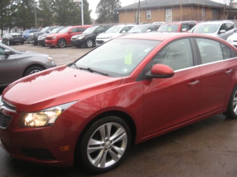 Used 2011 Chevrolet Cruze LTZ image 1