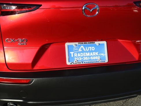 Used 2021 MAZDA CX-30 image 11