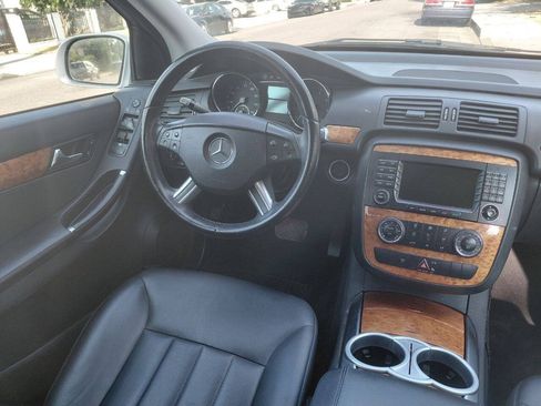 Used 2008 Mercedes-Benz R 350 image 17