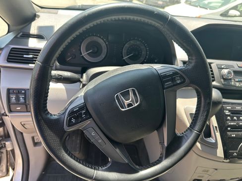 Used 2013 Honda Odyssey EX-L image 17