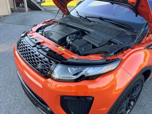 Used 2018 Land Rover Range Rover Evoque HSE Dynamic image 14