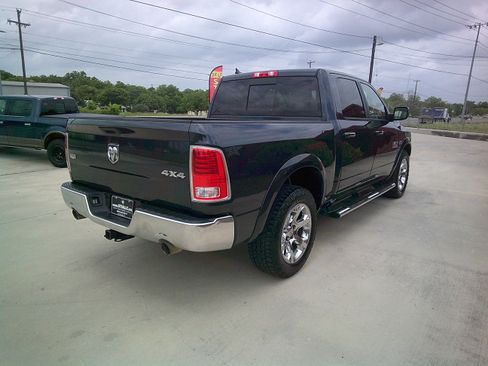 Used 2014 RAM 1500 Laramie AWD/4WD image 3