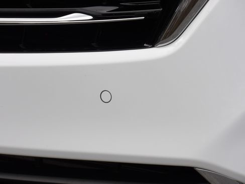 Certified 2024 Chevrolet Equinox Premier image 11