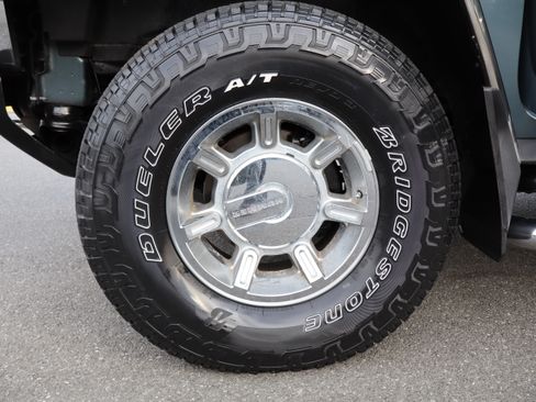 Used 2005 HUMMER H2 Adventure image 33