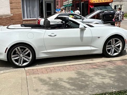 Used 2016 Chevrolet Camaro SS image 5