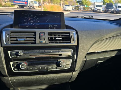 Used 2016 BMW M235i image 39