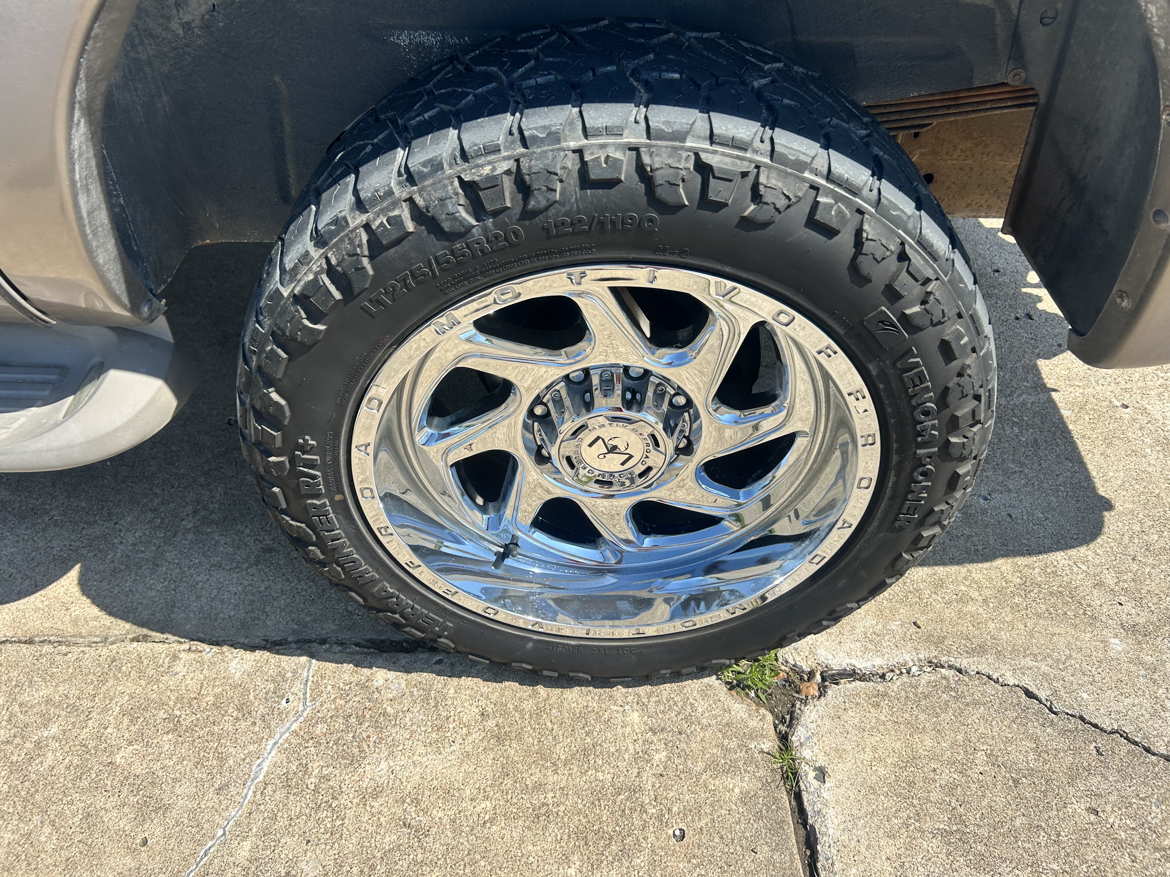 Used 2001 Ford Excursion 4WD Limited image 28