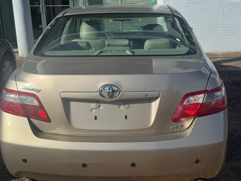 Used 2009 Toyota Camry V6 FWD image 8