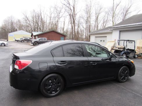 Used 2013 Subaru Impreza 2.0i Premium image 10