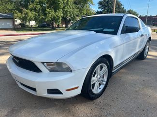 Used 2012 Ford Mustang video 1