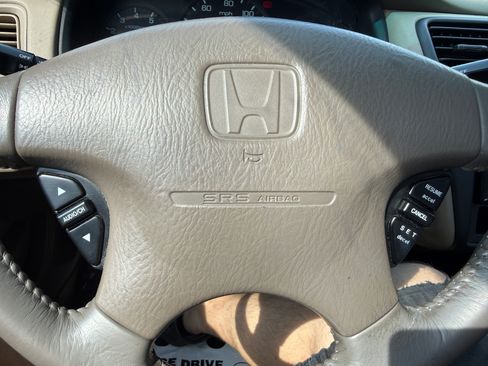 Used 2000 Honda Accord EX V6 Sedan image 16