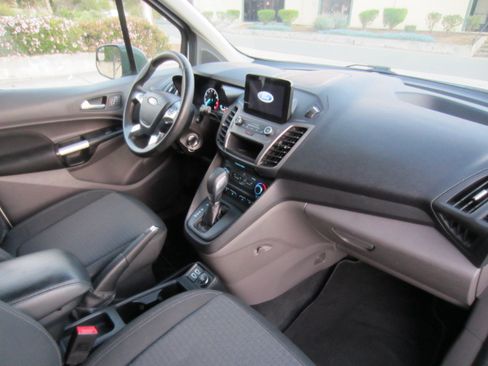Used 2019 Ford Transit Connect XLT Long Wheel Base FWD image 11