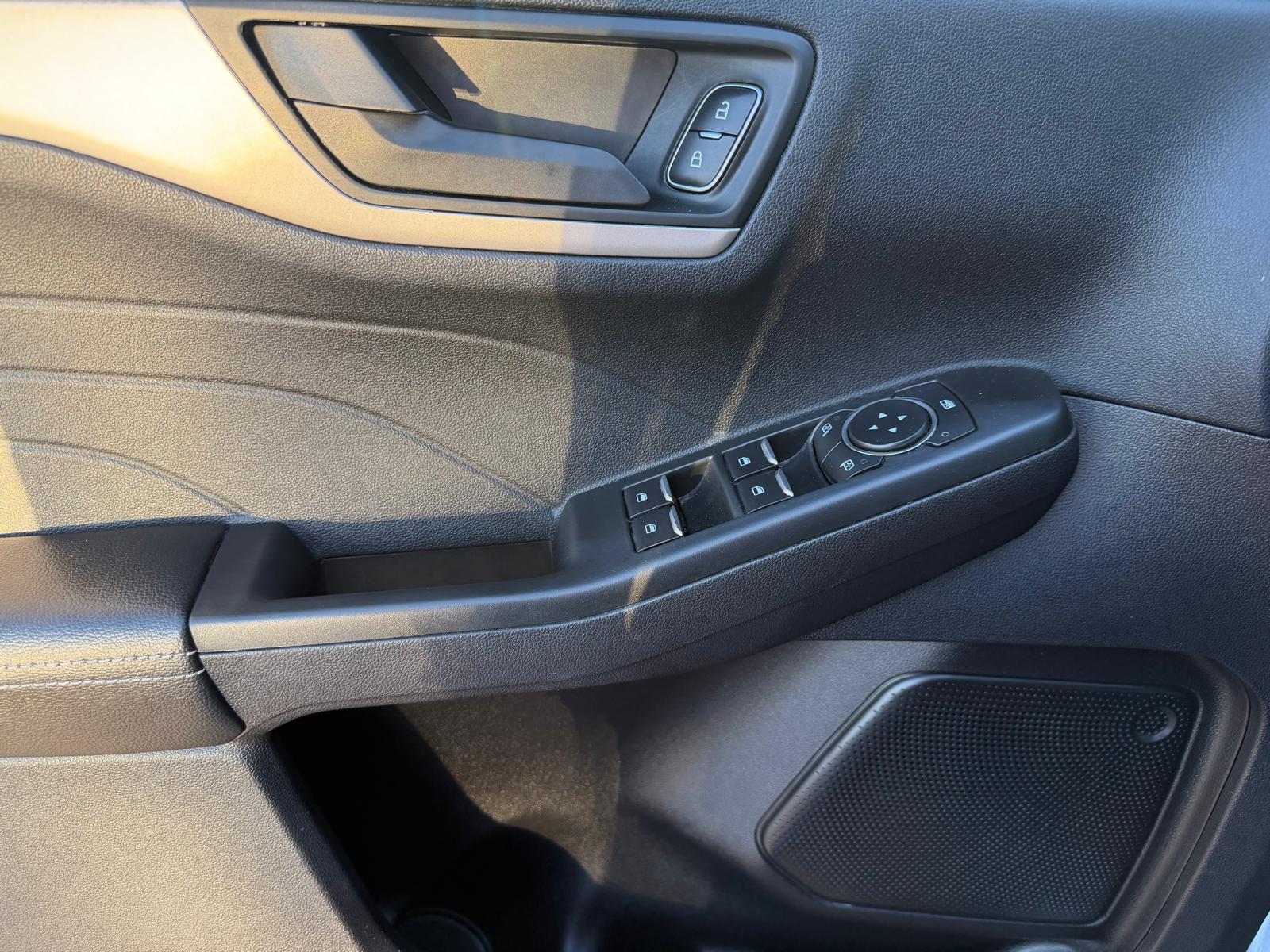 Used 2022 Ford Escape FWD S image 10