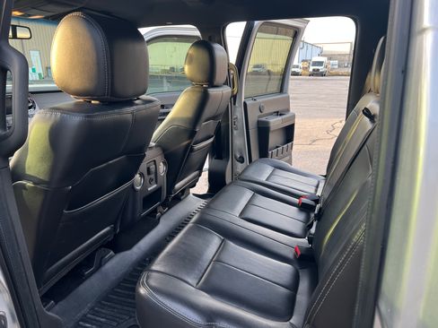 Used 2012 Ford F250 Lariat image 17