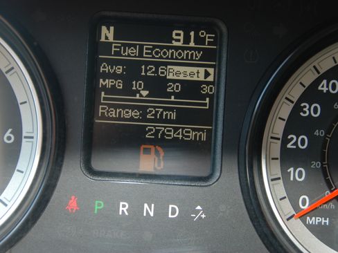 Used 2016 RAM 3500 ST image 12