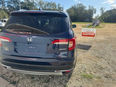 Used 2019 Honda Pilot Touring image 3