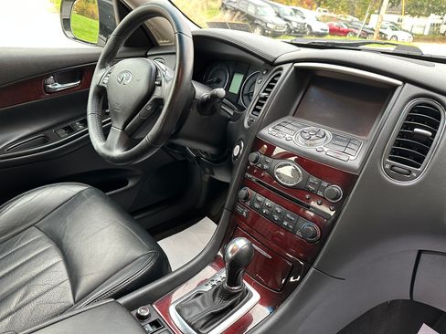 Used 2017 INFINITI QX50 image 13