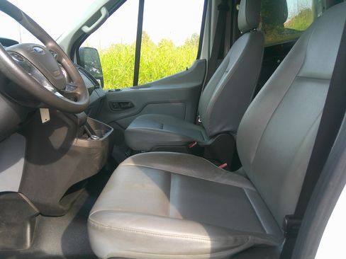 Used 2018 Ford Transit 250 XL image 14