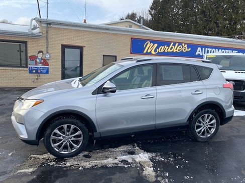 Used 2016 Toyota RAV4 Limited image 2