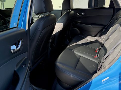 Used 2022 Hyundai Kona Limited image 5