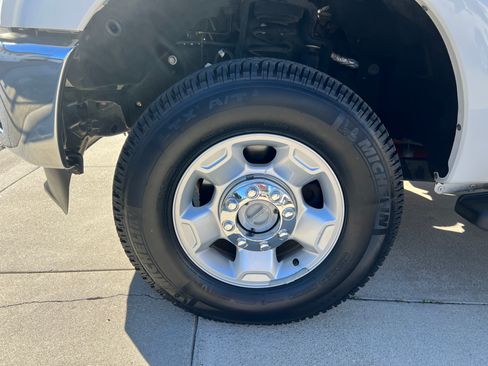 Used 2012 Ford F250 XLT image 16