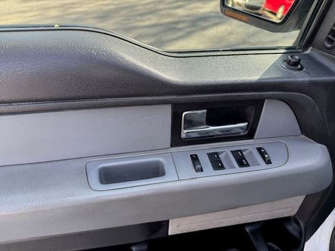 Used 2014 Ford F150 FX4 image 9