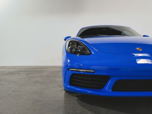 Used 2022 Porsche 718 Cayman S image 19