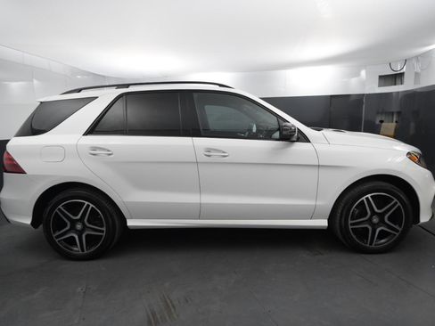 Used 2016 Mercedes-Benz GLE 400 image 6