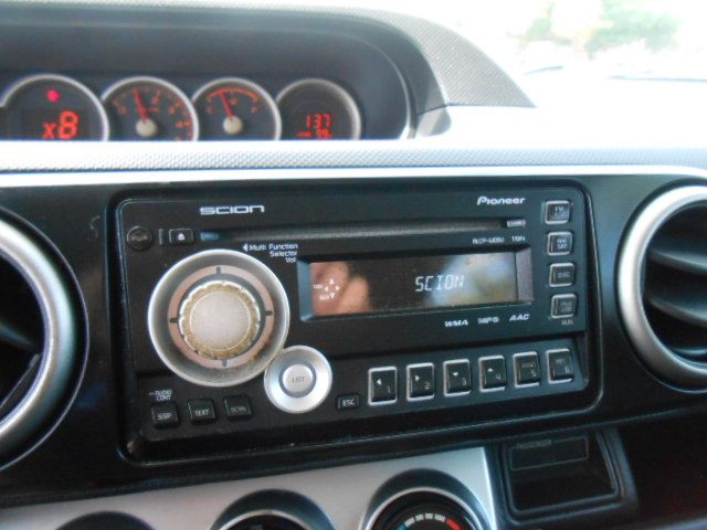 Used 2011 Scion xB FWD image 14