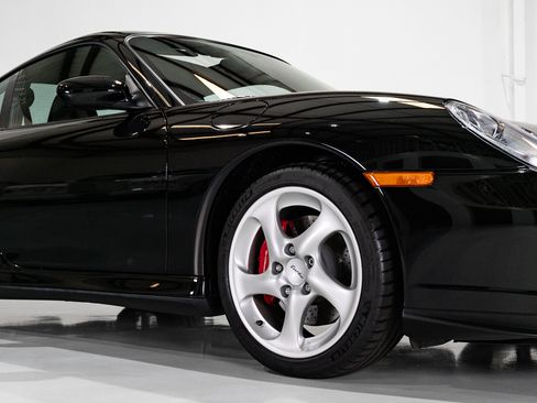 Used 2001 Porsche 911 Turbo Coupe AWD/4WD image 28