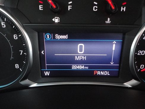 Used 2022 Chevrolet Equinox LT image 16